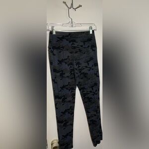 Rachel Zoe Women’s High Waisted Camo Leggings size S